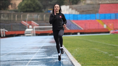 Milli atlet Melike Malkoç, Sırbistan'da madalya için koşacak