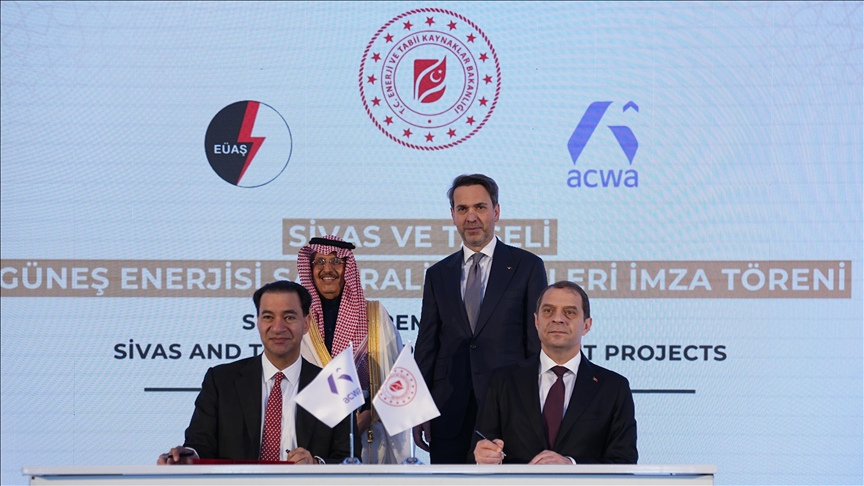 "إيواش" التركية و"أكوا" السعودية تتفقان على إنتاج الكهرباء 
