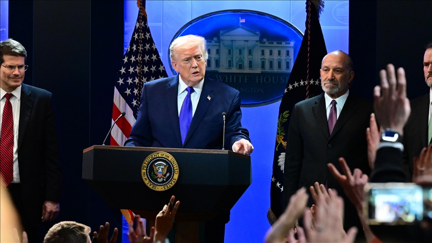 Trump vlerëson presidentin e Sirisë, thotë se vendi po bashkohet