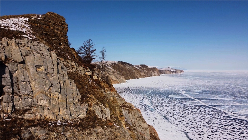 7 Chinese tourists killed after car falls through ice in Russia’s Lake Baikal