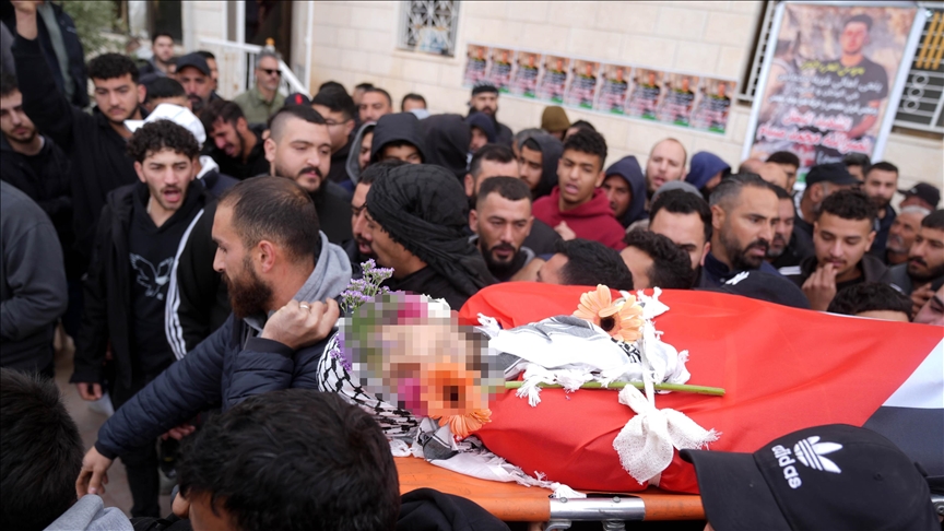 كيف تفاعل الإعلام الأمريكي مع قتل مستوطنين فلسطينيا أمريكيا بالضفة؟