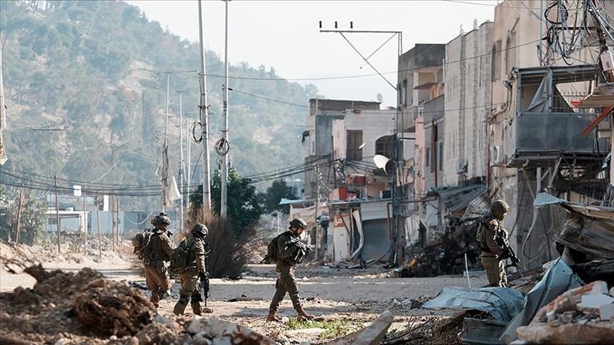 الضفة.. الجيش الإسرائيلي يقتحم بلدة قباطية ويعتقل 10 فلسطينيين