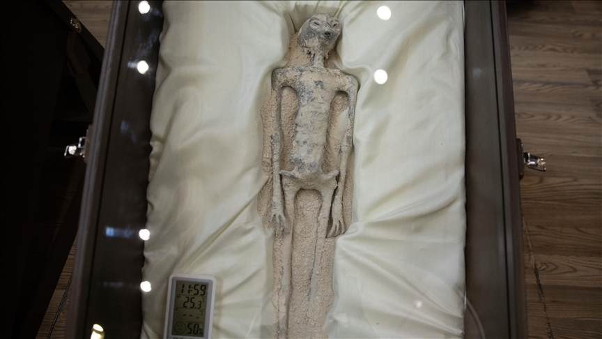 Trump ordena “el proceso de publicación de archivos relacionados con vida extraterrestre y extraterrestres”