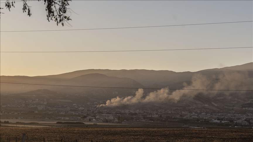İsrail'in Lübnan'ın doğusuna düzenlediği hava saldırılarında 6 kişi hayatını kaybetti