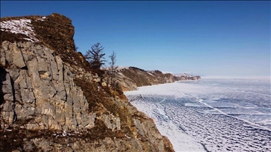 Sedam kineskih turista poginulo kada je automobil propao kroz led na Bajkalskom jezeru u Rusiji