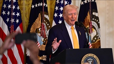 Trump izjavio da razmatra ograničeni napad na Iran