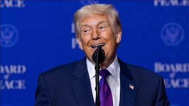 Trump kaže da je razmišljao o dodjeli Medalje časti sebi za posjetu Iraku 2018.