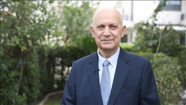 شارەزایان خوێندنەوەی جیاوازیان ھەیە لەبارەی کاریگەریی ھەڕەشەکانی ئەمریکا بۆ سەر دۆخی ئابووریی عێراق