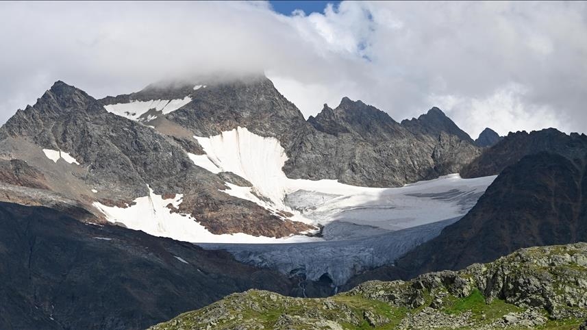 Rajoni Sent i Zvicrës shfaq bukurinë dimërore me alpet unike