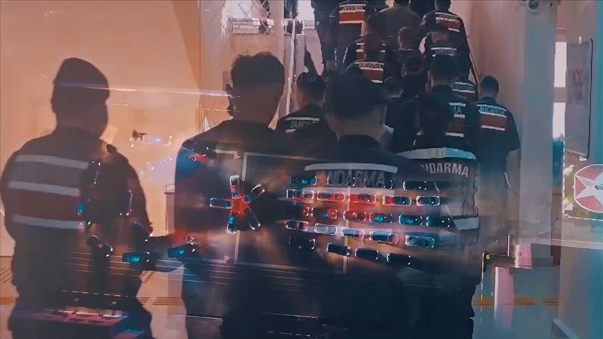 لە ئۆپەراسیۆنێکی بەرەنگاربوونەوەی ماددەی هۆشبەر لە ٥ پارێزگای تورکیادا ٣٤٦ گومانلێکراو دەستگیر کرا