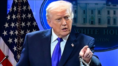 Trump njofton tarifë prej 10 për qind për importet nga të gjitha vendet