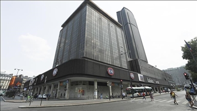 Više zgrada evakuisano u Parizu zbog dojave o eksplozivnoj napravi