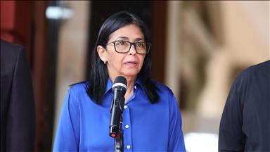 Venezuelan acting president receives Jordanian foreign minister in Caracas