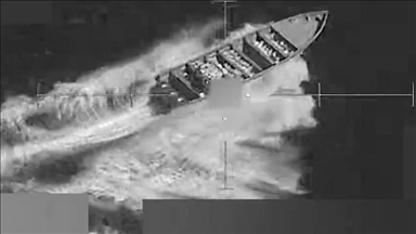 L'armée américaine frappe un navire soupçonné de trafic de drogue dans le Pacifique Est