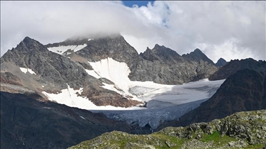 Rajoni Sent i Zvicrës shfaq bukurinë dimërore me alpet unike