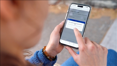 Lithuanian lawmaker proposes law to bar those younger than 16 from social media