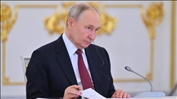 Putin signs law allowing telecom operators to cut communications in case of Federal Security Service requirement