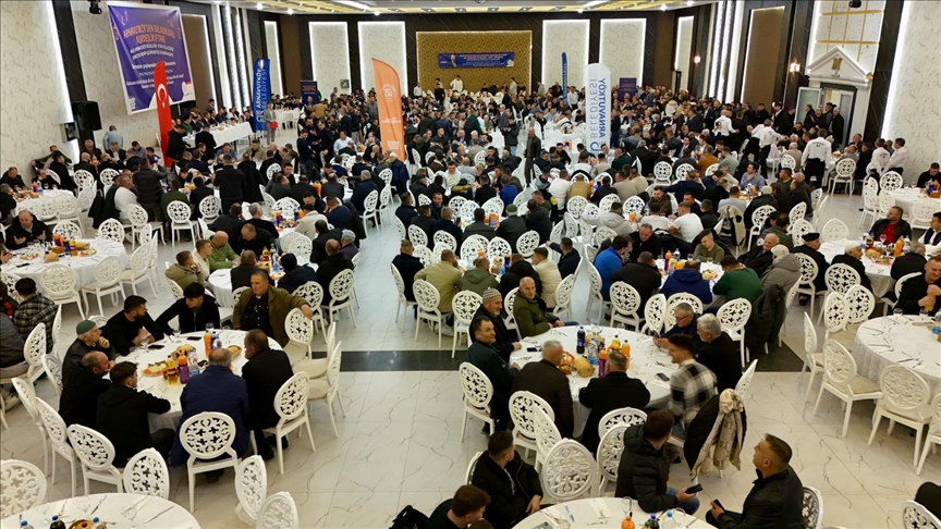 Komuna Arnavutkoy e Stambollit organizon program iftari në Maqedoninë e Veriut