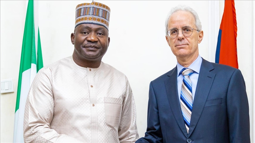 تركيا ونيجيريا تبحثان التعاون في مجالي الدفاع والأمن