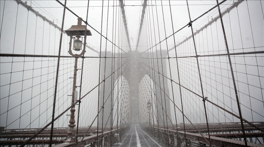 Blizzard warnings blanket US East Coast, including New York City