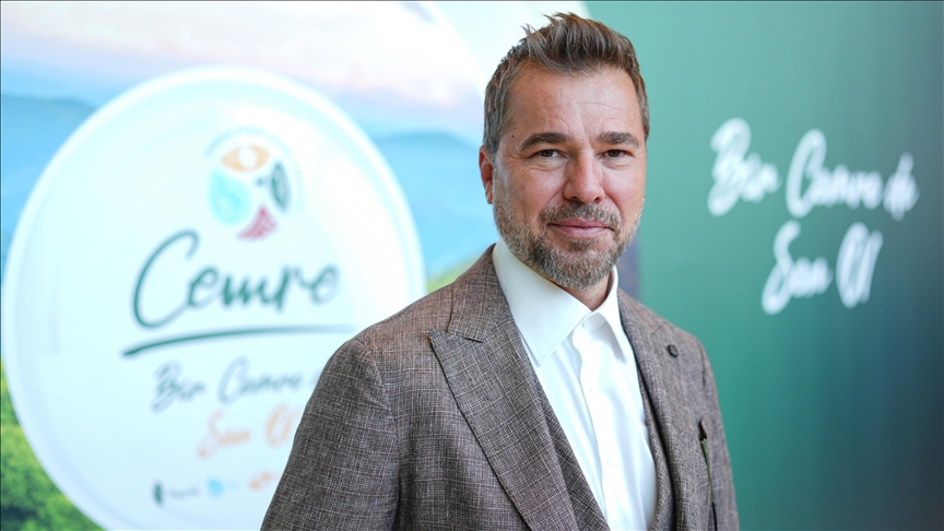 Oyuncu Engin Altan Düzyatan ve Cemre Vakfı çevre bilincini okul öncesine taşımayı hedefliyor