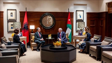 ملك الأردن يدعو لوقف إجراءات إسرائيل بالضفة والتزام كامل باتفاق غزة