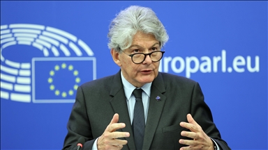 France : Macron interpelle Trump pour lever les sanctions contre Thierry Breton et le juge Nicolas Guillou