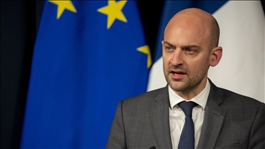 Paris défend le SCAF et appelle Berlin à préserver un « projet politique » stratégique