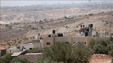 Illegal Israeli settler breaks into Palestinian home with his donkey in occupied West Bank, footage shows