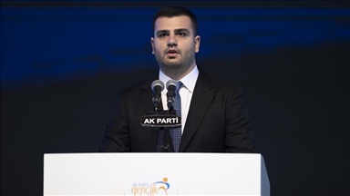 AK Parti Genel Sekreteri İnan'dan şarkıcı Hadise'ye tepki