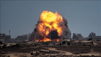 Artêşa Îsraîlê digel agirbestê li dijî hin herêmên Xezeyê êrîşên asîmanî û topxaneyan pêk anîn