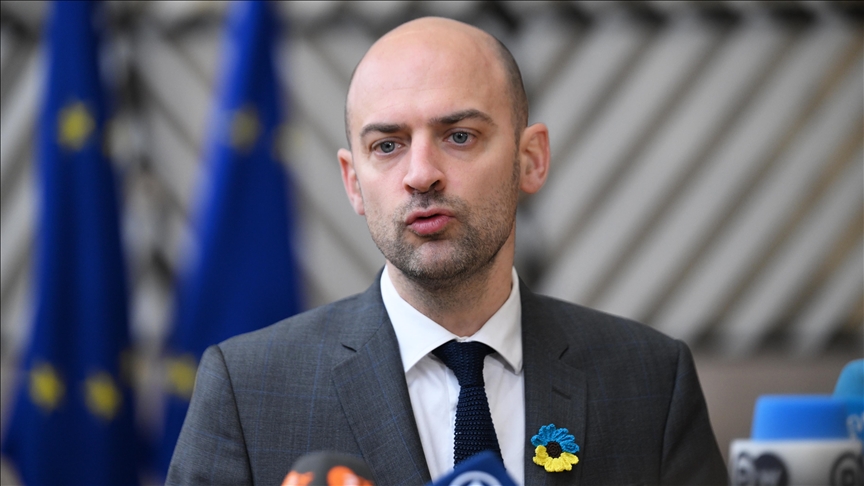 « Nous allons continuer de soutenir l’Ukraine » : Jean-Noël Barrot à Bruxelles