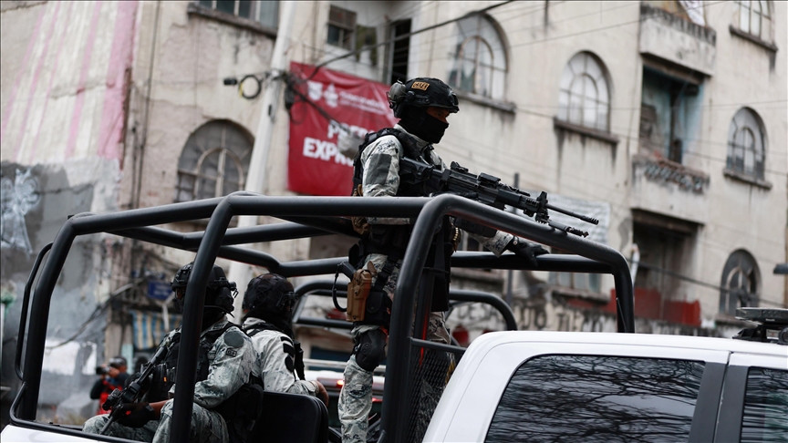 European governments warn citizens in Mexico to stay indoors after surge in violence