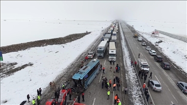 Erzurum'da ikinci kez zincirleme trafik kazası meydana geldi, 1 kişi öldü