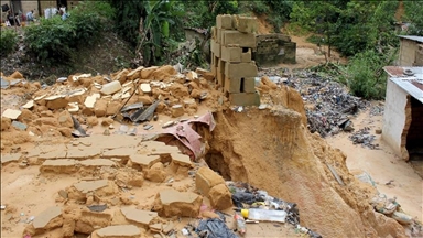 Floods in eastern Congo leave more than 2,500 households homeless
