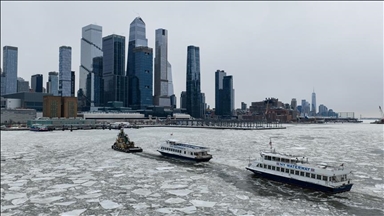 Snažna zimska oluja pogodila sjeveroistok SAD-a, više od pola miliona ljudi bez struje
