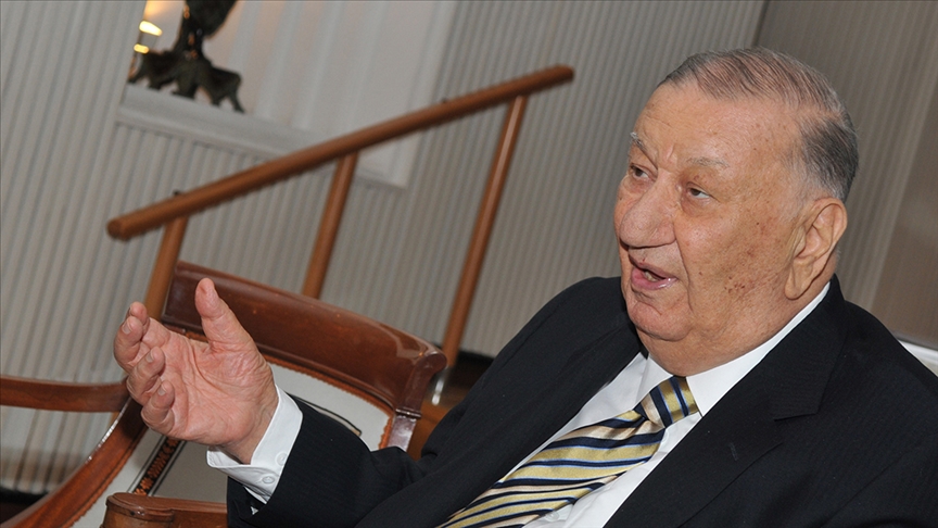 Türk yükseköğretiminin vizyonunu değiştiren "Hocabey"in vefatının üzerinden 16 yıl geçti