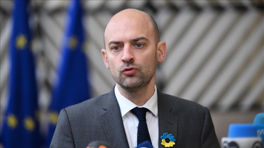 France–États-Unis : Barrot et l’ambassadeur américain échangent après une convocation manquée