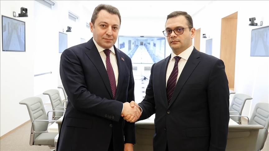 Баку и Ереван обсудили меры по укреплению доверия