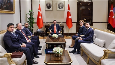 Cumhurbaşkanı Yardımcısı Yılmaz: Kuruluşunda öncü rol oynadığımız D-8'in dönüşüm sürecine destek vermeye devam edeceğiz