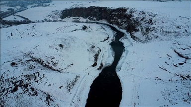 Karla kaplanan Akyaka Kanyonu dronla görüntülendi