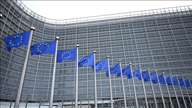 AB sınırlarında yasa dışı geri itmeler sürüyor