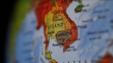 Tayland: Kamboçya, sınırda bombaatarla ateşkesi ihlal etti