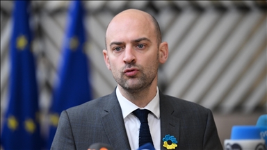 France–États-Unis : Barrot et l’ambassadeur américain échangent après une convocation manquée