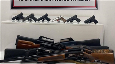 Li Diyarbekirê di operasyonên ku hatin kirin da çek û muhimat hatin bidestxistin