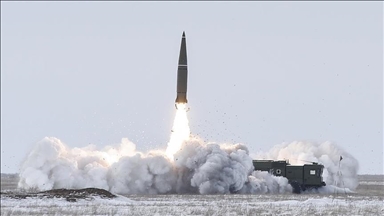 Inteligjenca ruse: Britania dhe Franca po komplotojnë për t'i dhënë Ukrainës armë bërthamore