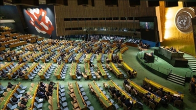 AP-OKB miraton rezolutë që bën thirrje për armëpushim teksa lufta në Ukrainë hyn në vitin e katërt