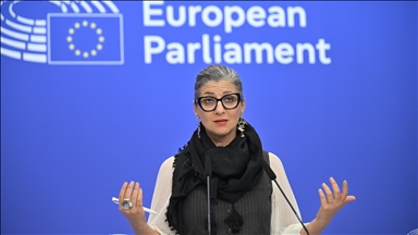 Francesca Albanese : des élus européens et la CNCDH contestent l’appel français à sa démission