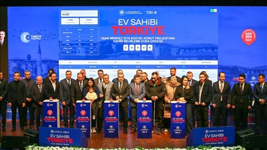 "Yüzyılın Konut Projesi" kapsamında Uşak'ta yapılacak konutların kurası çekildi