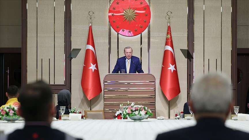 Cumhurbaşkanı Erdoğan: Biz toplumun her kesiminin hak ve özgürlüklerini genişletmeye odaklanıyoruz